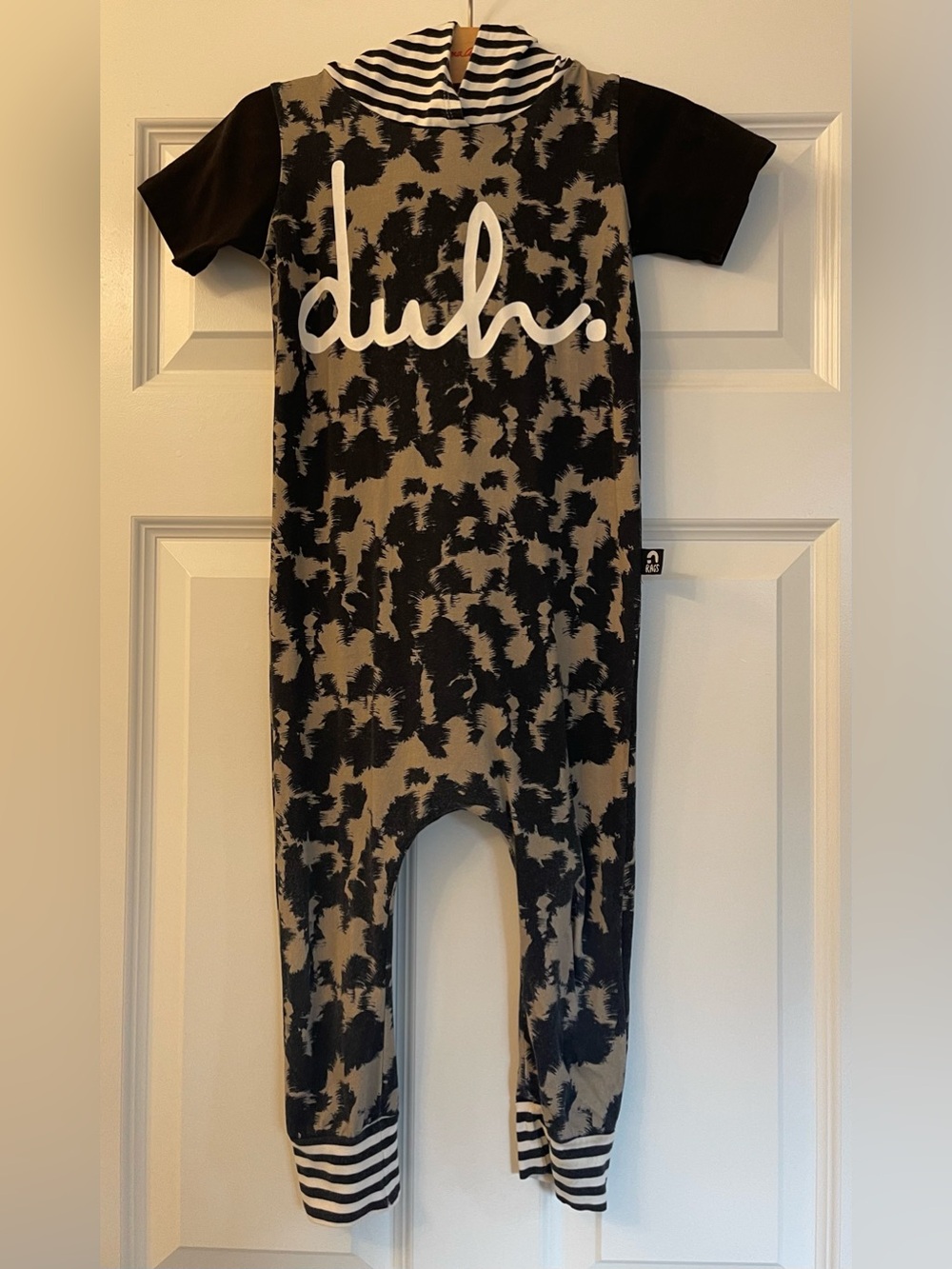 Rags to Raches duh hooded romper 5/6
